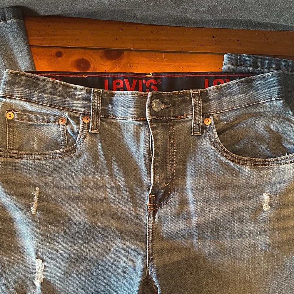 Levi's Men's Distressed Jeans